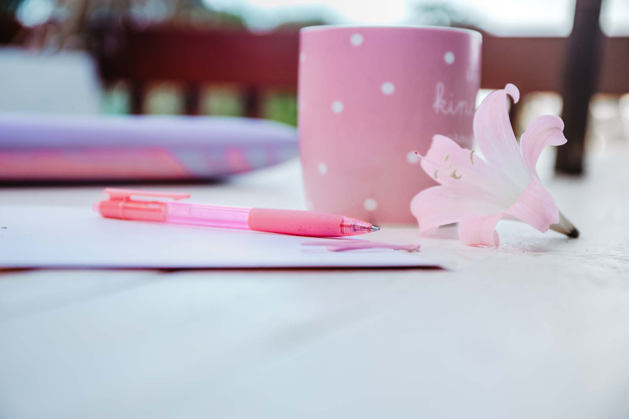 blank paper, note design, business and freelance concept Verena Dias, Beratung zu Elternzeit und Elterngeld, Vereinbarkeit von Familie und Beruf sowie beruflichem Wiedereinstieg, in Essen und online